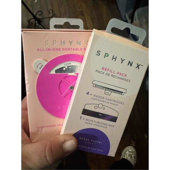 SPANX Other - Sphynx All-in-One Women's Portable travel purse gym bag  Razor& refill